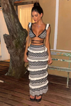Christina - Bikiniset med lång randig kjol