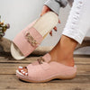 Cornelia - Rosa sandaler med spänne