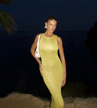 Robe longue sans manches jaune pailletée, coupe près du corps, tenue de soirée