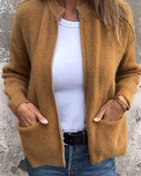 Cardigan en coton tricoté marron zippé, poches plaquées et maille texturée