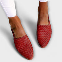 Chaussures élégantes en cuir tressé rouge, bout pointu, style mocassin