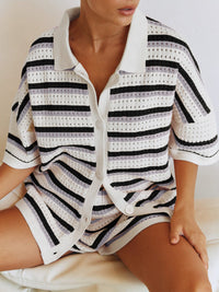 Ensemble d’été deux pièces rayé noir et blanc : chemise boutonnée et short