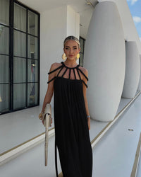 Robe longue d’été bohème noire, encolure à liens et épaules ouvertes