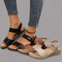 Sandales orthopédiques Grace™ multicolores (noir, marron, beige), brides à boucle, bout ouvert