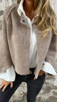 Manteau de printemps en laine beige à boutons, col chemise visible