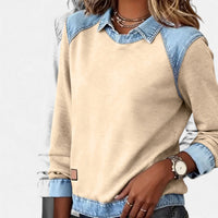 Pull col chemise Rachel beige, empiècements denim aux épaules, patch carré sur le bas