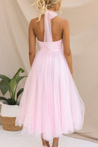 Robe midi Phoebe rose clair en tulle, dos avec bride en voile et jupe ample
