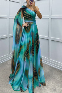 Robe longue en mousseline imprimée Lilliagirl bleu-vert, col droit, manches courtes, ceinture.