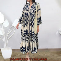 Robe-chemise ample beige et bleu marine à motifs géométriques, col chemise.