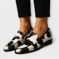 Mocassins femme imprimé vache noir et blanc, bride sans lacets, talon bloc