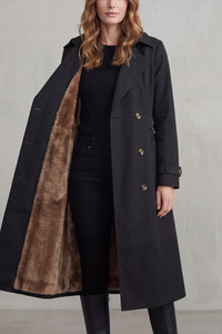 Manteau croisé noir doublé fausse fourrure marron, patte boutonnée et poches