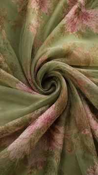Tissu de robe vert olive à fleurs roses, drapé fluide