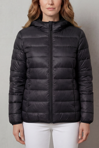 Manteau de pluie imperméable matelassé noir, capuche et fermeture zippée