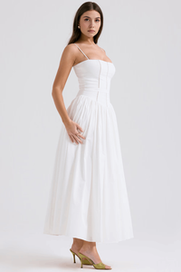 Robe midi blanche unie, bretelles fines, taille froncée, jupe ample plissée