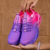 Baskets orthopédiques Brianna™ lilas et rose, à lacets, détails de semelle ajourée