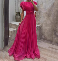 Robe longue de soirée rose fuchsia plissée, jupe ample évasée, ceinture nouée