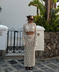 Ensemble crochet blanc : top court et bas taille haute, motif cercles ajourés