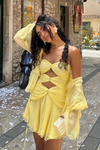 Priya | Robe courte à anneaux dorés