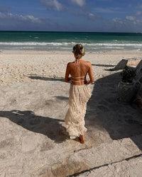 Ensemble bohème à volants crème : dos nu avec brides fines et jupe longue étagée