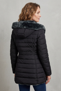 Parka d’hiver doublée noire, capuche bordée de fourrure, vue de dos