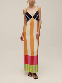 Robe longue multicolore à bretelles croisées devant, rayures orange, crème, bleu et violet