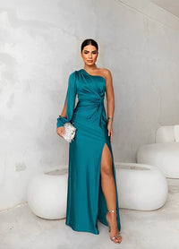 Robe longue de soirée bleu turquoise, une épaule, drapé noué, fente haute sur le côté.
