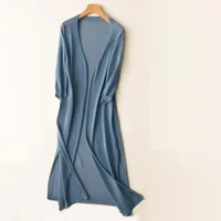 Cardigan long léger bleu, col V, manches trois-quarts, tissu léger et fluide