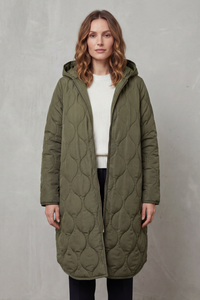 Parka matelassée vert olive à capuche, fermeture zippée et poches latérales