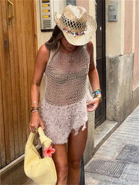 Robe courte débardeur en tricot ajouré beige, ourlet à franges