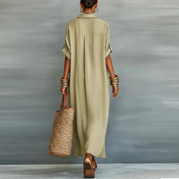 Robe-chemise longue boutonnée kaki vue de dos, fente bas, manches courtes