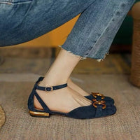 Sandales orthopédiques Helen™ bleu marine à bride réglable et détail doré, talon bas.