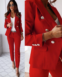 Ensemble tailleur deux pièces rouge : blazer croisé à boutons et pantalon