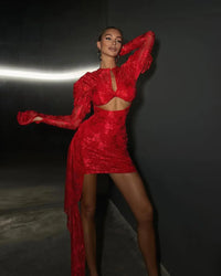 Robe en dentelle rouge à manches longues transparentes, mini-robe avec ouverture au buste