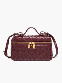 Sac à main mini boîte en cuir tressé bordeaux, bandoulière, fermeture zippée dorée.
