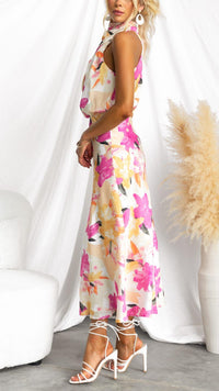 Robe midi col montant sans manches, imprimé fleuri rose et orange, longueur mi-mollet