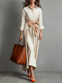Robe-chemise en coton beige à boutons, col chemise, ceinture nouée, jupe mi-longue