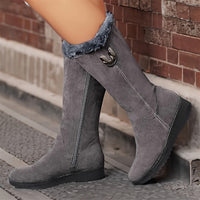Bottes doublées grises à col en fausse fourrure et bride métallique, semelle épaisse