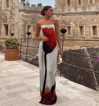 Robe longue bandeau, imprimé abstrait rouge et noir sur fond blanc
