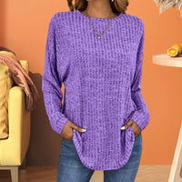 Pull tunique en maille coton violet, coupe ample, encolure ronde, manches longues