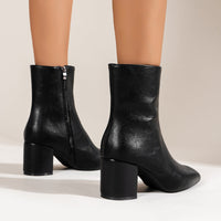 Bottines noires à talon carré, tiges courtes, fermeture éclair latérale