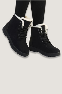 Bottes antidérapantes femme noires à lacets et bordure fourrée, semelle crantée