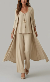 Ensemble trois pièces beige : tunique, pantalon ample, veste ouverte manches 3/4
