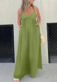 Combinaison à col en V vert olive, bretelles fines et robe ample sans manches