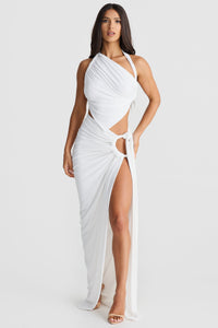 Robe d’été blanche avec bretelles, drapé au niveau du buste, ouverture et nœud latéral