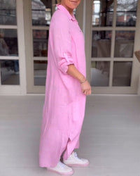 Robe-chemise rose fuchsia, encolure chemise, boutonnage avant, fente latérale