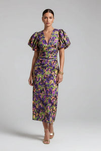 Robe midi à encolure V, manches plissées bouffantes, motif vert, jaune et violet