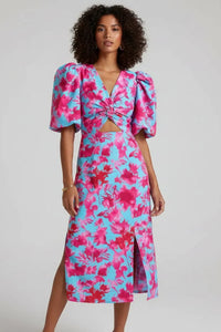 Robe midi à encolure V, manches plissées bouffantes, motif rose et bleu, fente