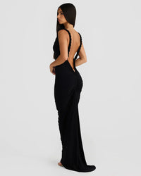Robe longue Yelena noire vue dos, bretelles tressées et drapé froncé