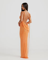 Robe longue orange à bretelles fines, dos nu avec liens noués à l’arrière