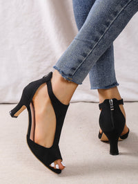 Escarpins ouverts confort noir talon bloc avec détail fermeture arrière